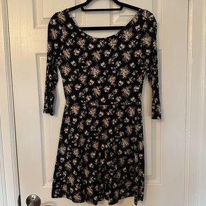 Forever 21 Floral 3/4 Sleeve A-line Dress